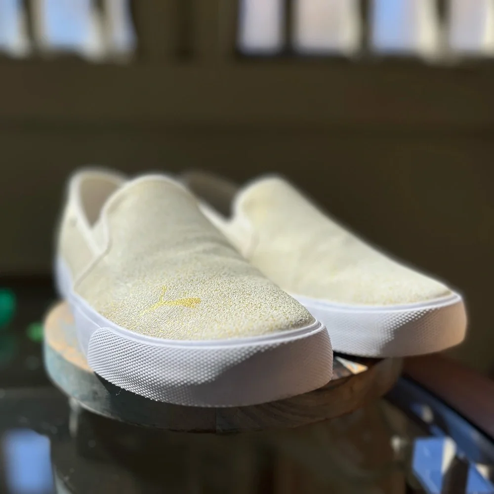 ⚜️PUMA⚜️- Gold/Cream Speckled Slip-on Sneakers-size-8.5 - Picture 5 of 8